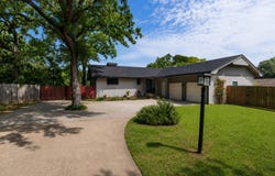 205 Timberlake Drive, Azle, TX 76020