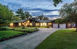 8600 Summerset Drive, BELVIDERE, IL 61008