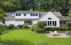 42 HARBOURTON WOODSVILLE, PENNINGTON, NJ 08534