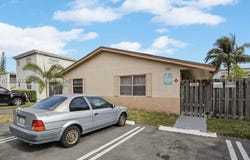231 SW 8th Ct, Pompano Beach, FL 33060