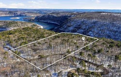 550 Leech Dr., Shirley, AR 72153