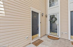 74 Mountainside Dr, Pompton Lakes Boro, NJ 07442-1761