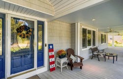 12 Brooktree Court, Bohemia, NY 11716