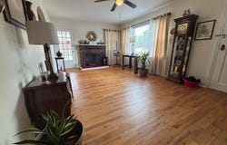 422 E Savannah St, Calhoun Falls, SC 29628