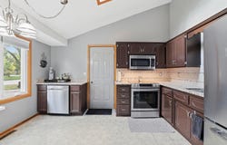 4071 99th Avenue NE, Circle Pines, MN 55014