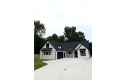 141 Babb Rd, Campobello, SC 29322