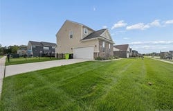 24886 Canoe Drive, Macomb Twp, MI 48042