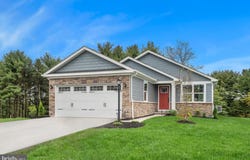 17438 QUICKSTREAM DR., HAGERSTOWN, MD 21740