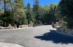 196 Mill Pond Rd, Lake Arrowhead, CA 92352