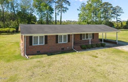 420 Aberdeen Drive, Washington, NC 27889