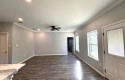 196 Twisted Oaks Drive, Rusk, TX 75785