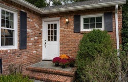 83 Christian Avenue, Stony Brook, NY 11790