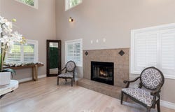 12102 S La Cienega, Hawthorne, CA 90250