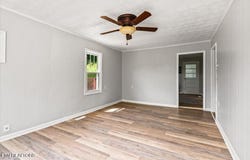 1501 Cherry Bottom Rd, Caryville, TN 37714