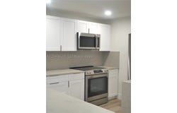 3080 N Course Dr, Pompano Beach, FL 33069