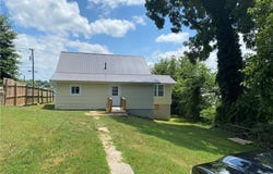 216 N Willow Street, Harrison, AR 72601