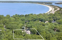 22 Spring Lane, Sag Harbor, NY 11963