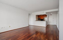 3110 City Pl, Edgewater Boro, NJ 07020-3148