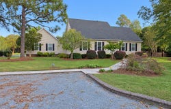 306 Pecan Lane, Laurinburg, NC 28352