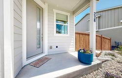 228 E 4th St, Berthoud, CO 80513