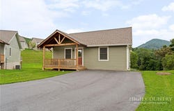 151 Pitts Way, Boone, NC 28645