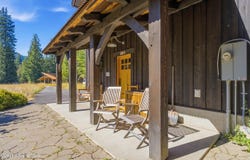 22838 E Canyon Rd, Cataldo, ID 83810