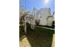 315 W John St, Newberry, MI 49868