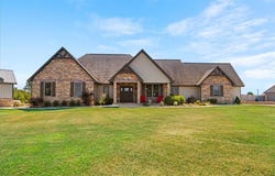 125 Doering Circle, Pea Ridge, AR 72751