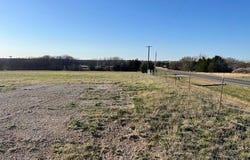 820 Tx-101, Bowie, TX 76270