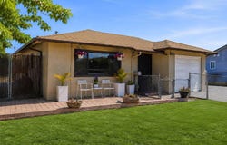 290 Shepherd Ave, Hayward, CA 94544