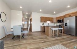 6235 S Alki Pl, Sioux Falls, SD 57108