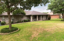 300 E Short Street, Leonard, TX 75452