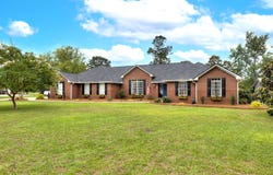 1607 Heritage Drive, Manning, SC 29102