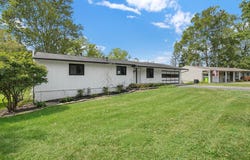 1176 Cambridge Place, Circleville, OH 43113
