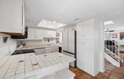 2 W GEORGIA Avenue, Phoenix, AZ 85013