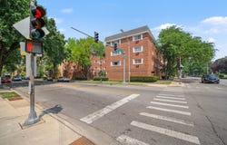 800 Washington Boulevard, Oak Park, IL 60302