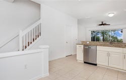 880 Hampton Cir, NAPLES, FL 34105