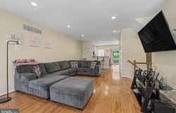 102 WINTERBERRY Way, DEPTFORD, NJ 08096