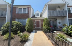 6 Concorde Way, Windsor Locks, CT 06096