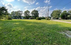 Lapeer Rd, Burton, MI 48509