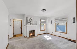 3113 E Pkwy N, Hammond, IN 46323
