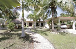 Bayshore Dr, Corozal,