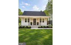 10475 BERRY Road, WALDORF, MD 20603