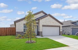 2074 Crosby Drive, Forney, TX 75126