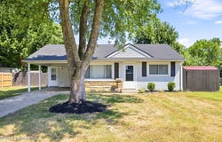 13405 Hopedale Way, Louisville, KY 40272