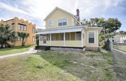 422 & 426 E CITRUS AVENUE, EUSTIS, FL 32726