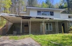 20084 Alberta St, Oneida, TN 37841