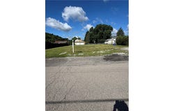 111 Poplar St, Imperial, PA 15126