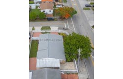 3685 W 9th Ave, Hialeah, FL 33012