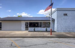 111 E Grand Avenue, Jasper, MO 64755
